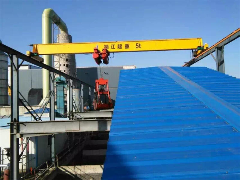 電動葫蘆抓斗起重機.jpg 電動葫蘆抓斗起重機.jpg