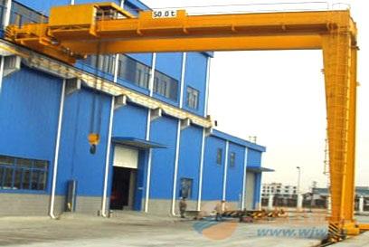 半門(mén)式起重機(jī)3.jpg 半門(mén)式起重機(jī)3.jpg