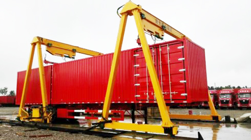 gantry crane for lifting containers001.jpg gantry crane for lifting containers001.jpg