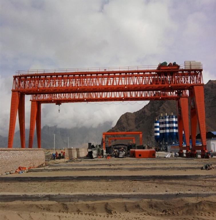 龍門起重機 龍門起重機